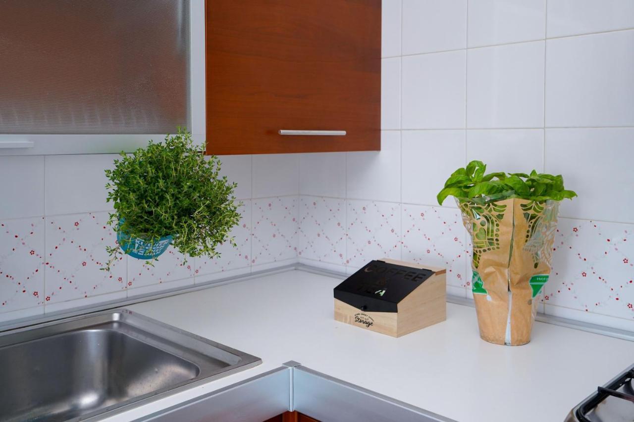 La Casa Di Azzurra Centro Citta Appartamento Fino A 4 Posti Letto E 2 Bagni Foggia Buitenkant foto
