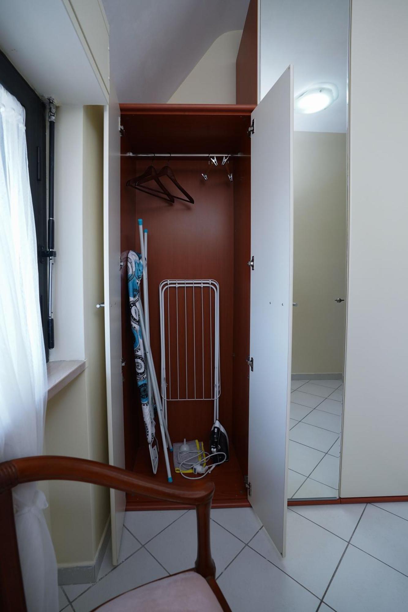 La Casa Di Azzurra Centro Citta Appartamento Fino A 4 Posti Letto E 2 Bagni Foggia Buitenkant foto
